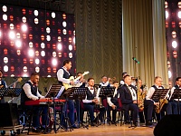 В Приморско-Ахтарске прошел большой праздничный концерт